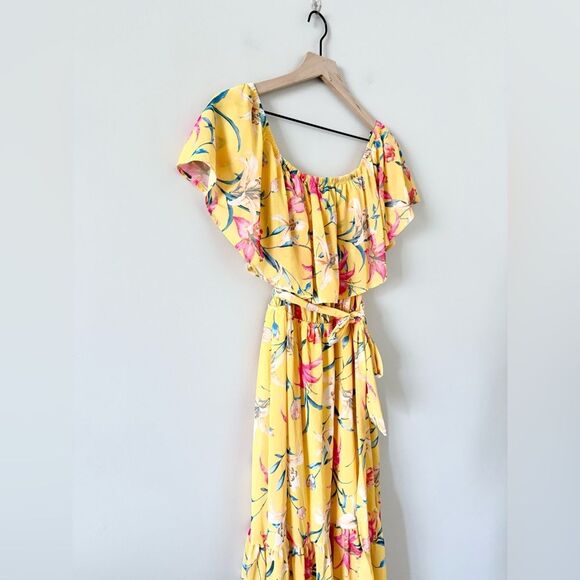 Pink Lily Ruffle Neckline Maxi Dress in Yellow Floral - Size L - Picture 3 of 6